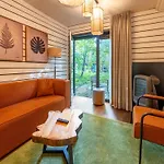 펜션 Cozy Forest Escape For Four Antoing
