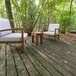 펜션 Cozy Forest Escape For Four Antoing