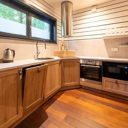 Cozy Forest Escape For Four