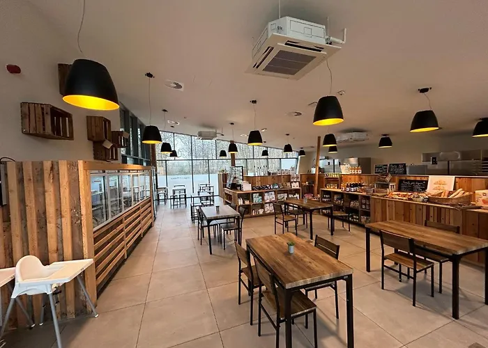 Cozy Forest Escape For Four Casa de Férias Antoing