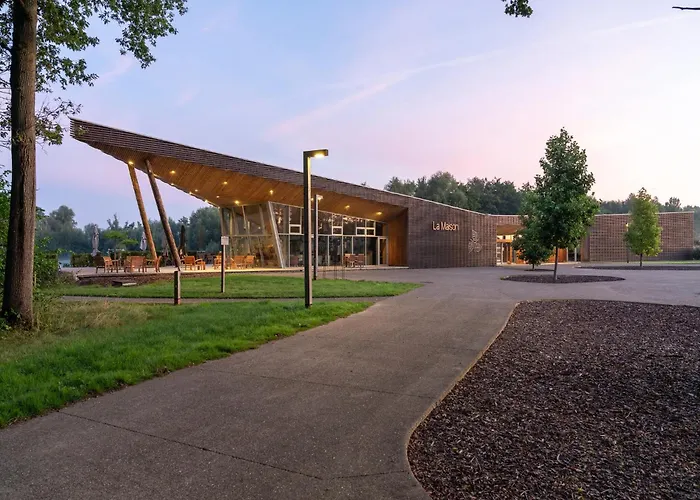 Casa de Férias Cozy Forest Escape For Four Antoing